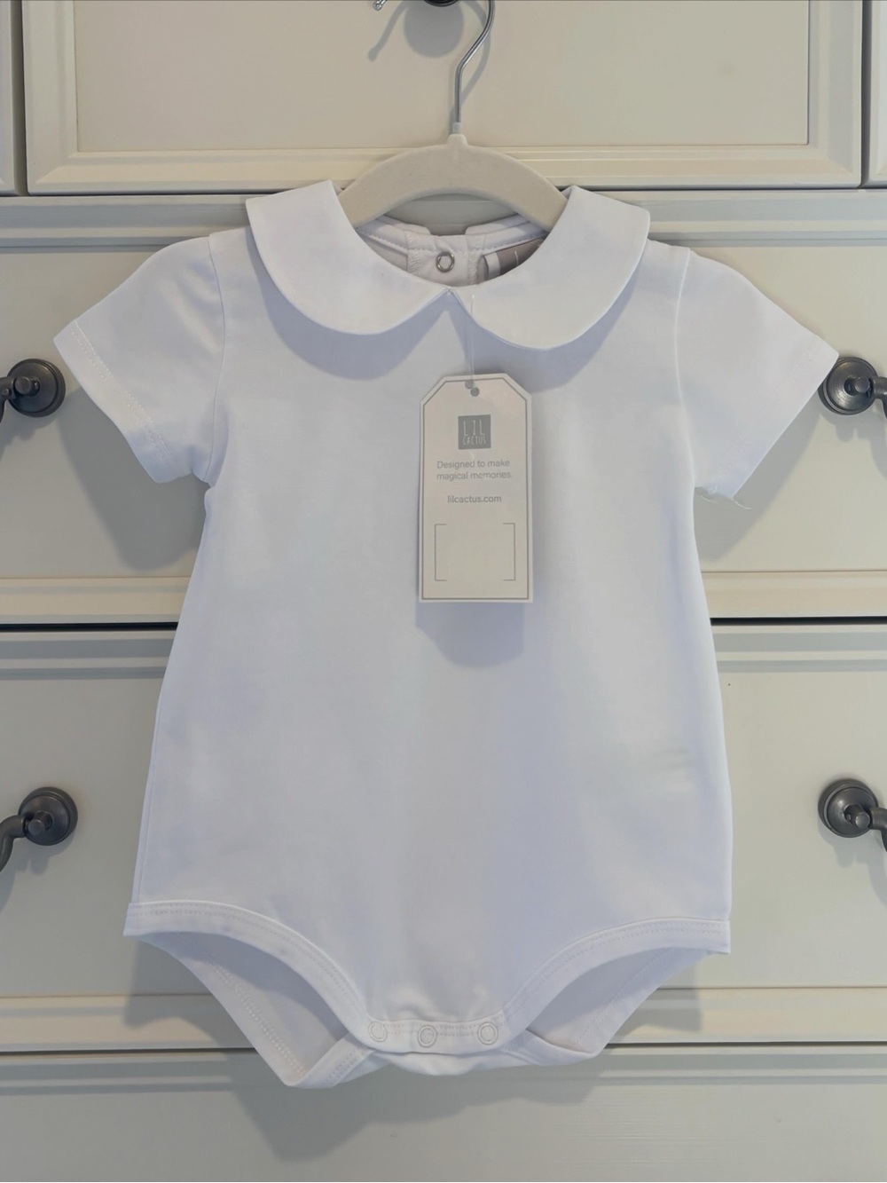 NWT Lil Cactus White Classic Peter Pan Collar Baby Onesie Size 3-6 Months